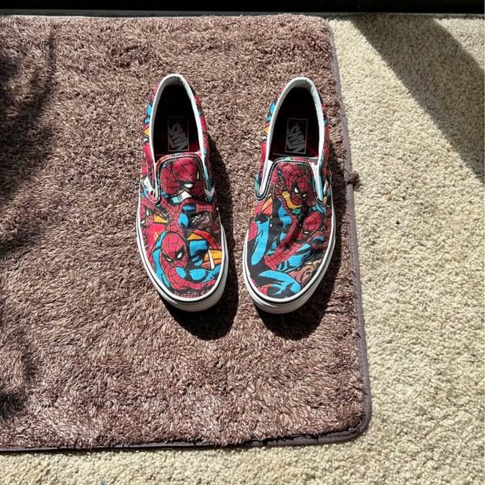 Vans x Marvel Spider-Man Classic Slip On Shoes - Unisex